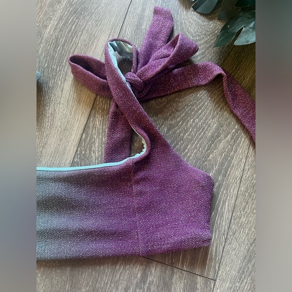 NWOT! Beach riot gemstone ombre glitter top. Size S - Picture 5 of 9